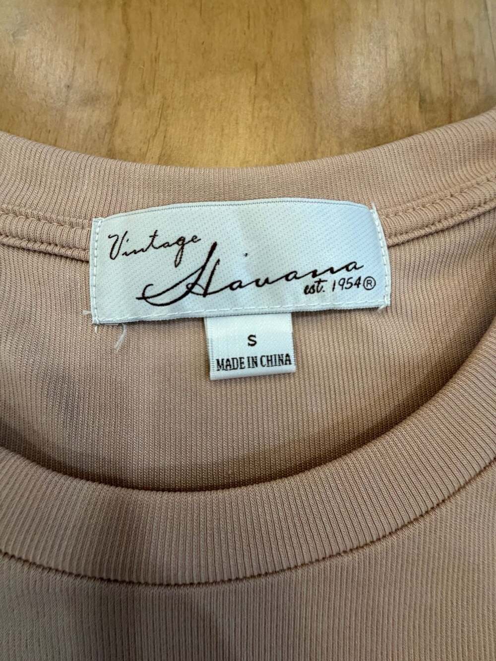 Vintage Havana Crop Top Size S Taupe Short Sleeve Tee - Picture 2 of 6